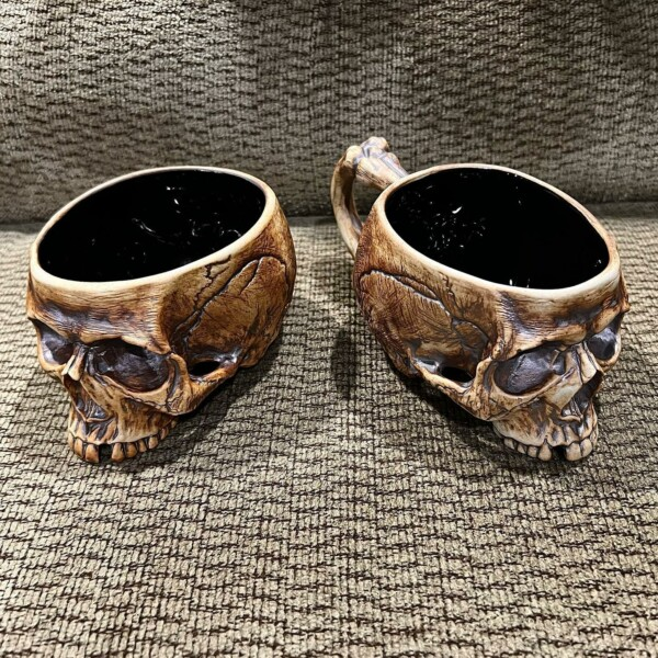 Memento Mori Skull Mug